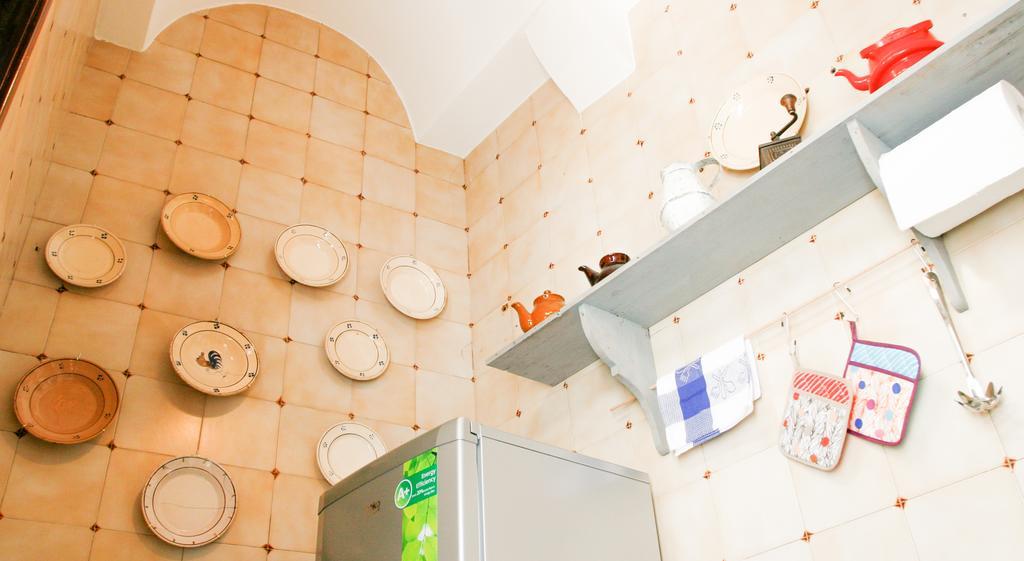 Sacre Bleu Apartments Лече Екстериор снимка