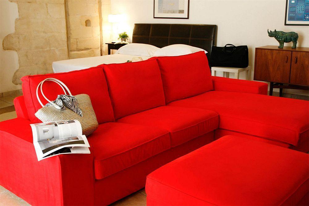 Sacre Bleu Apartments Лече Екстериор снимка