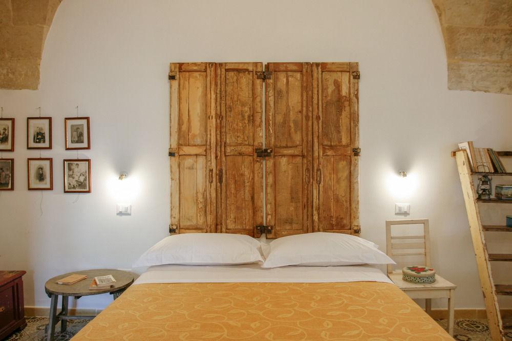 Sacre Bleu Apartments Лече Екстериор снимка