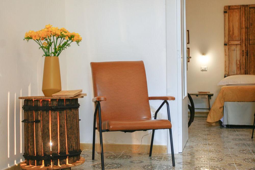 Sacre Bleu Apartments Лече Екстериор снимка